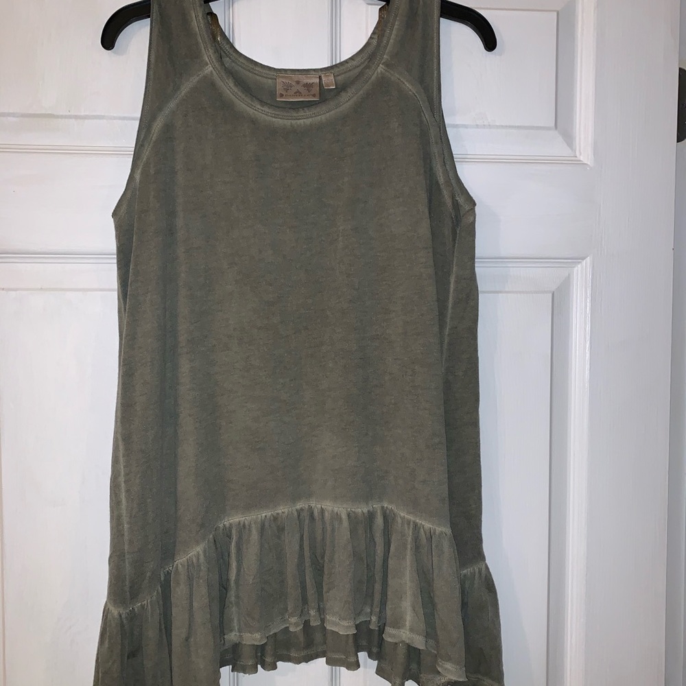 green flowy top